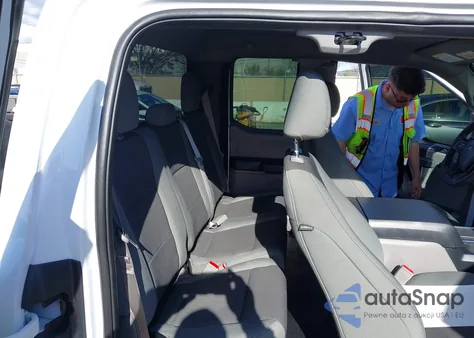 2018 Ford F-150 Xl z USA, uszkodzony, nr VIN 1FTEX1CGXJKF43152